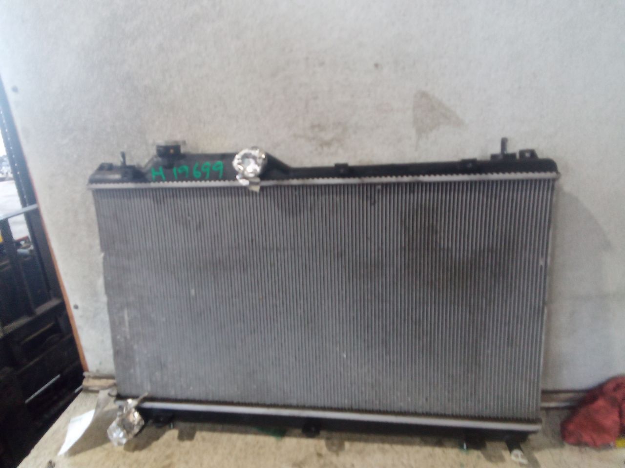 Part image 4