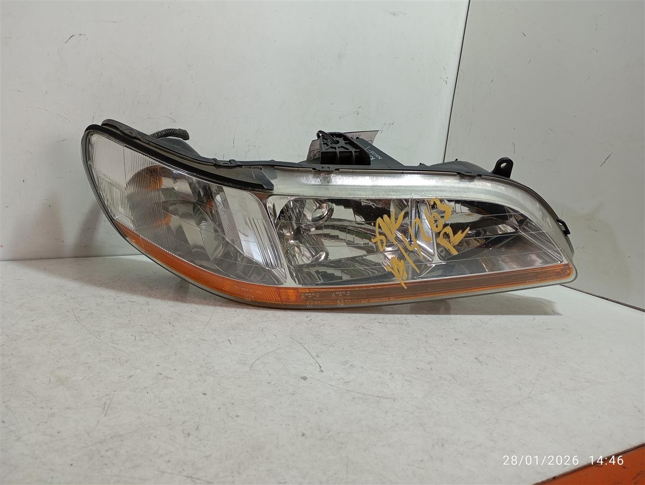 2002 Honda ACCORD Headlamp Assembly