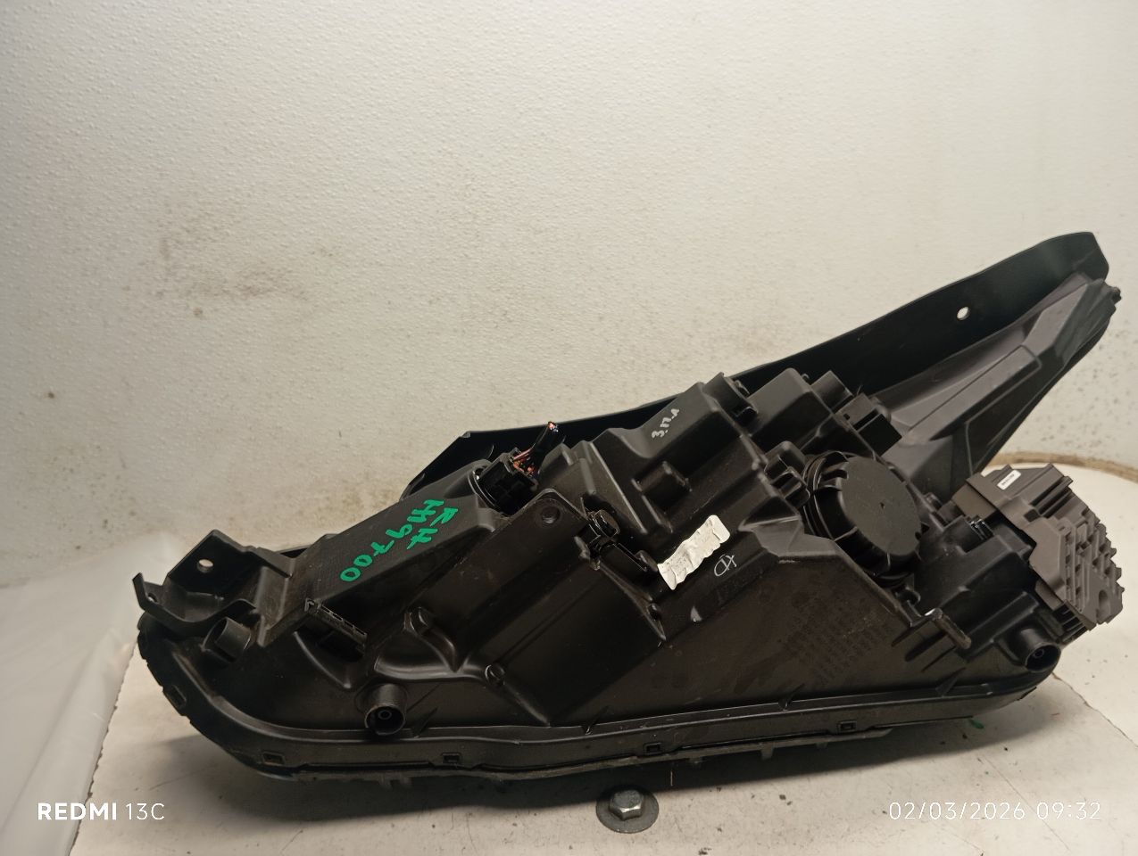 Part image 6