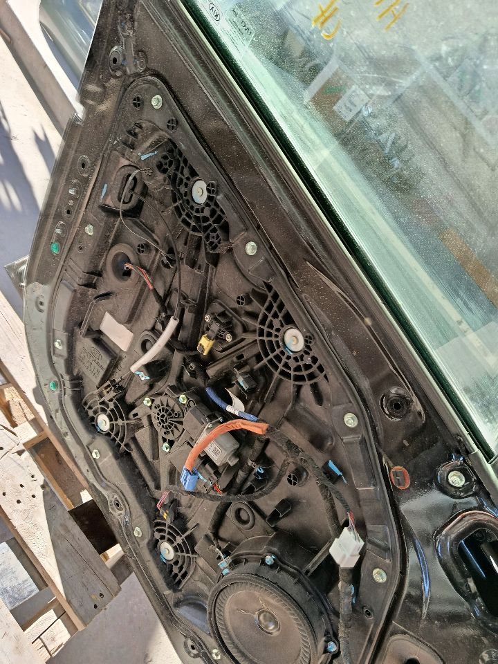 Part image 7