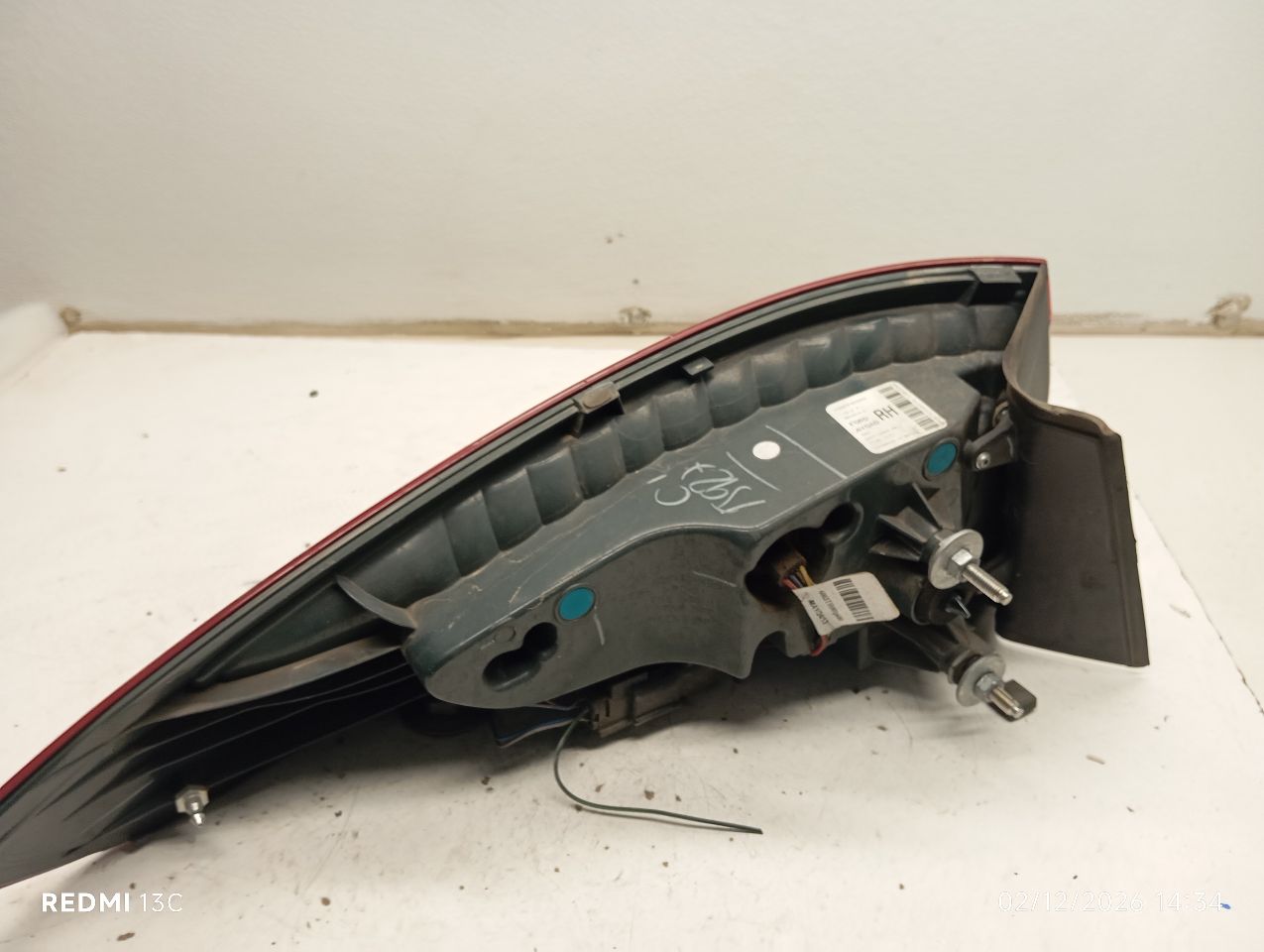 Part image 3