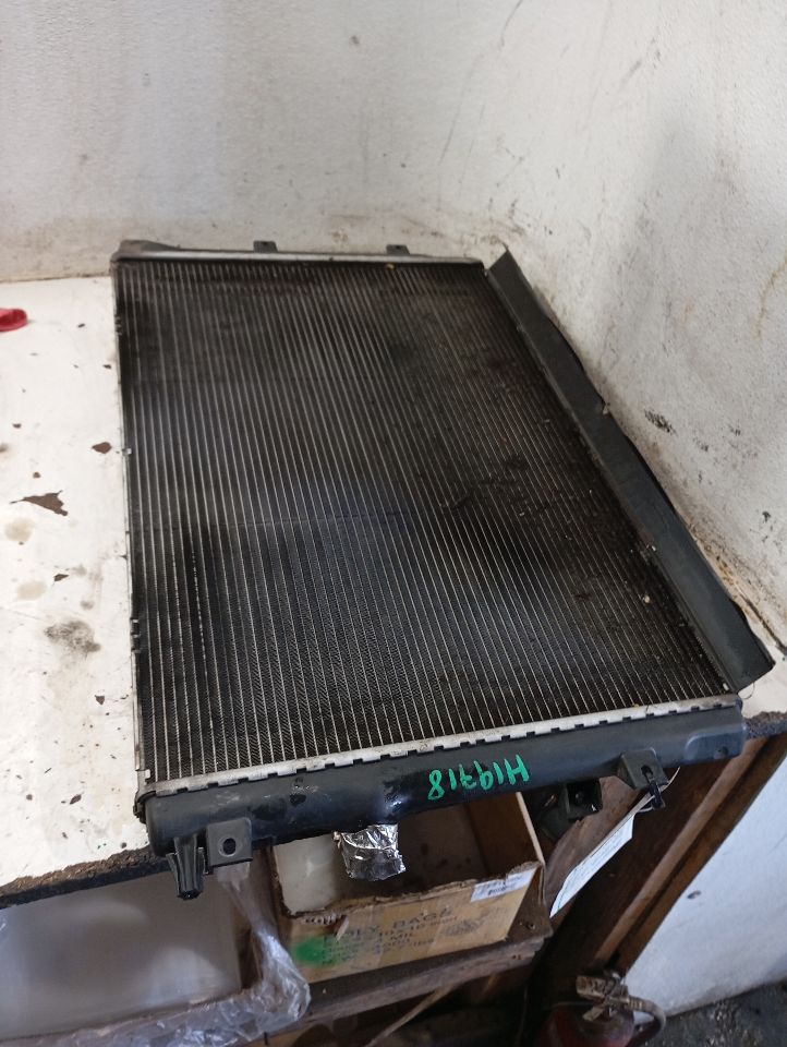 2011 Volkswagen TIGUAN Radiators