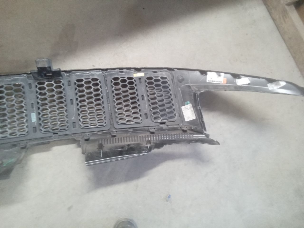 Part image 9