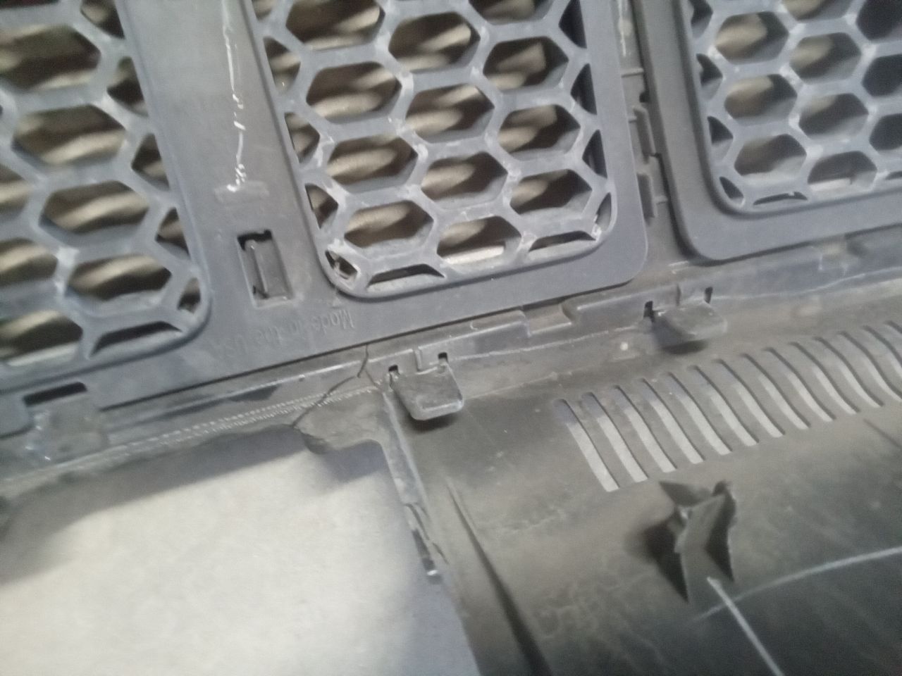 Part image 10