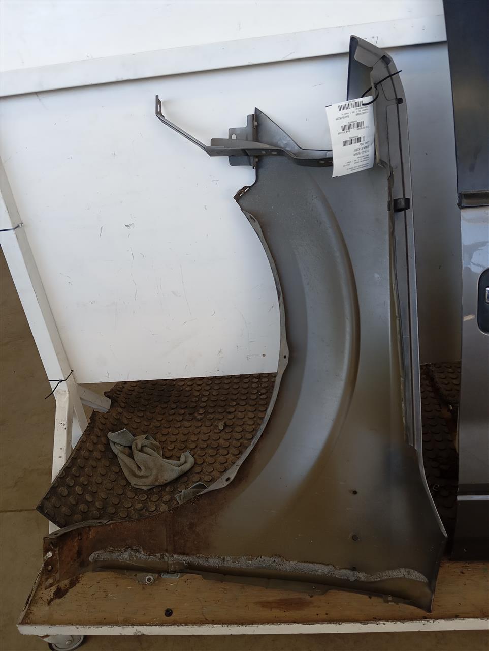 Part image 4