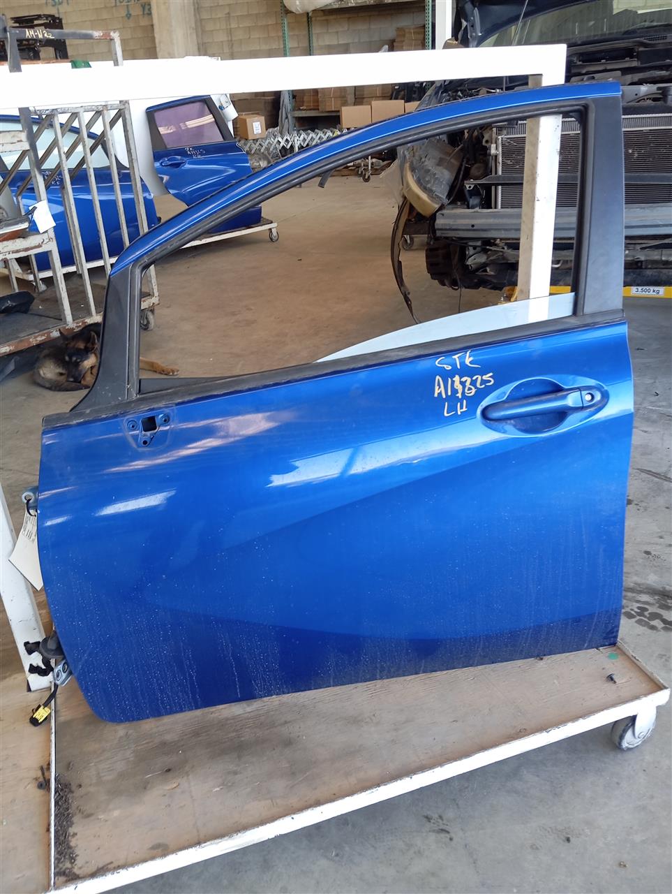 Part image 3