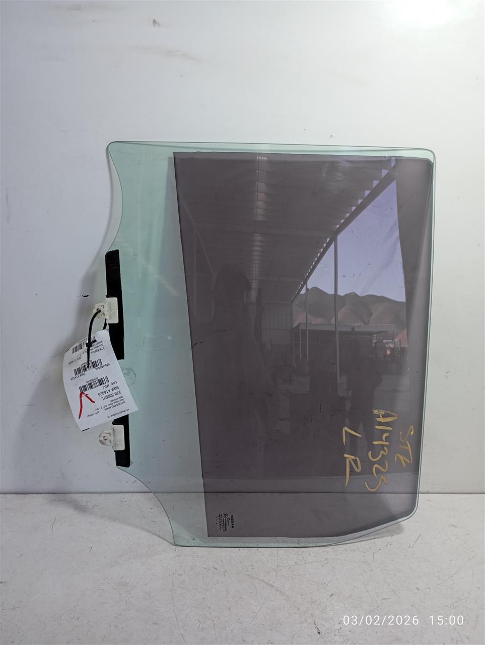 Part image 1