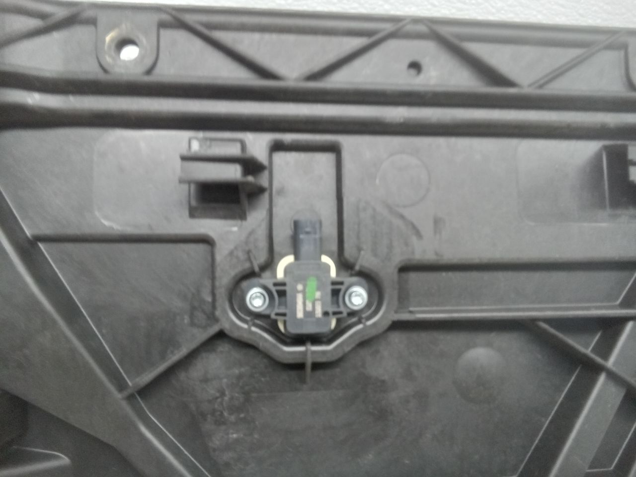 Part image 9