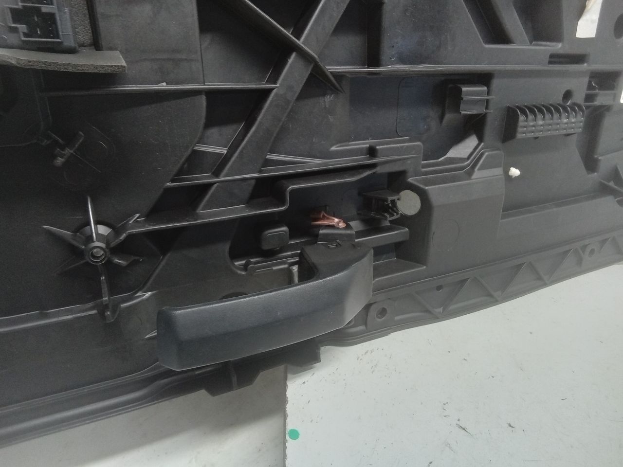 Part image 10