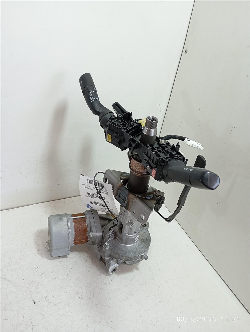 Part image 3