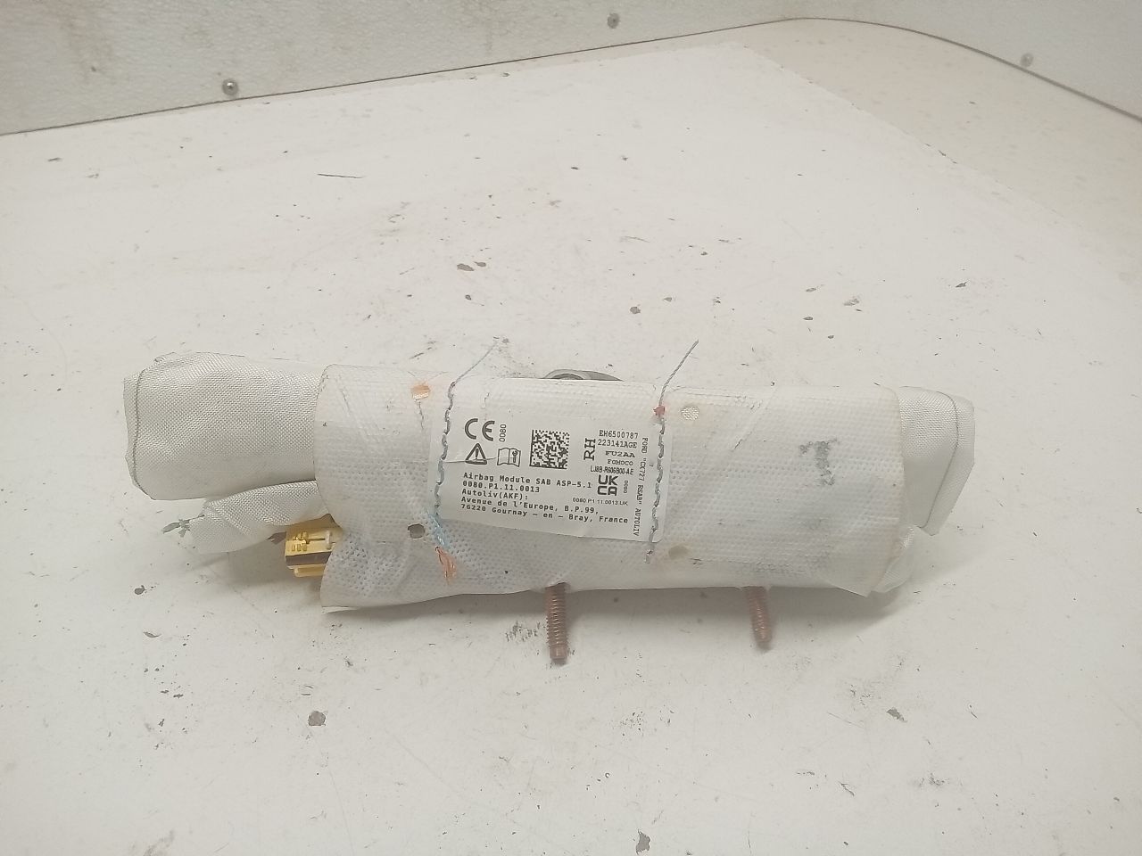 Part image 3