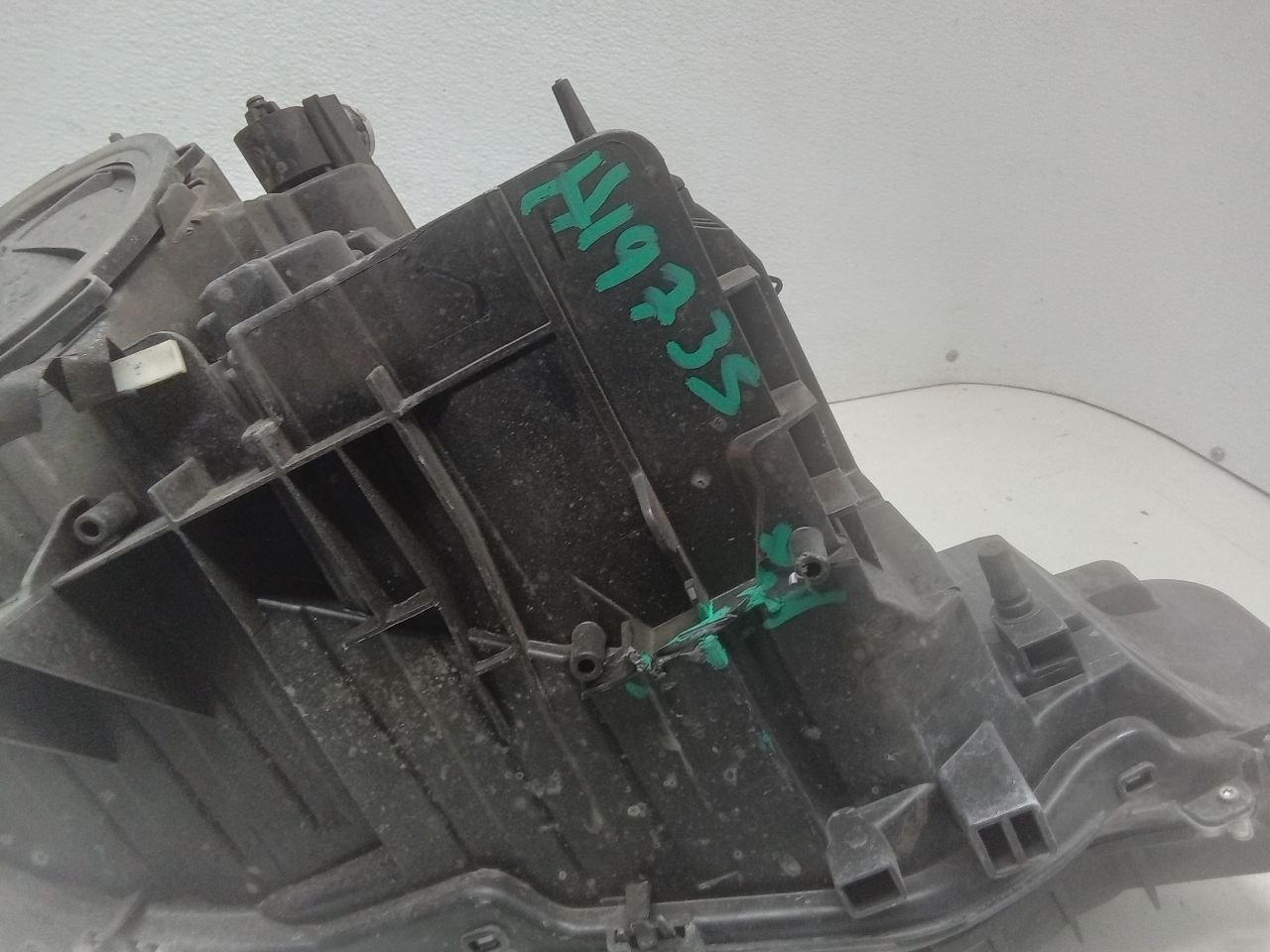 Part image 7
