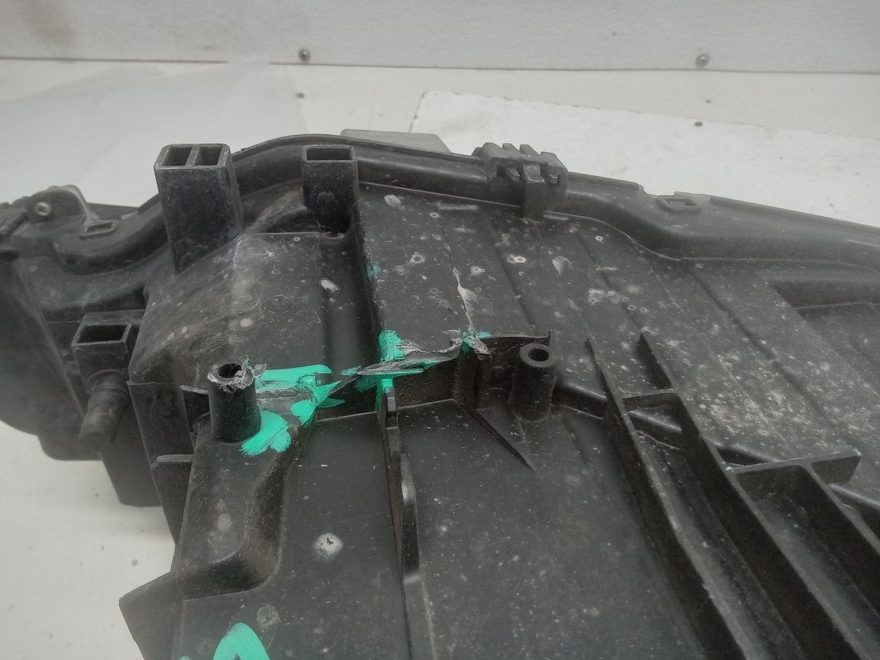 Part image 11