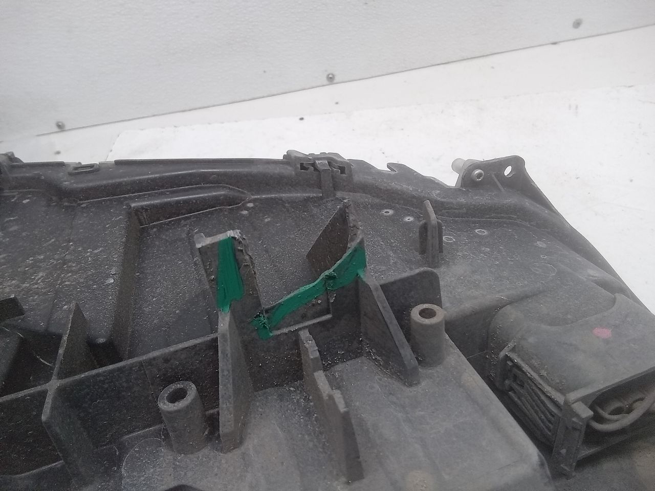 Part image 12