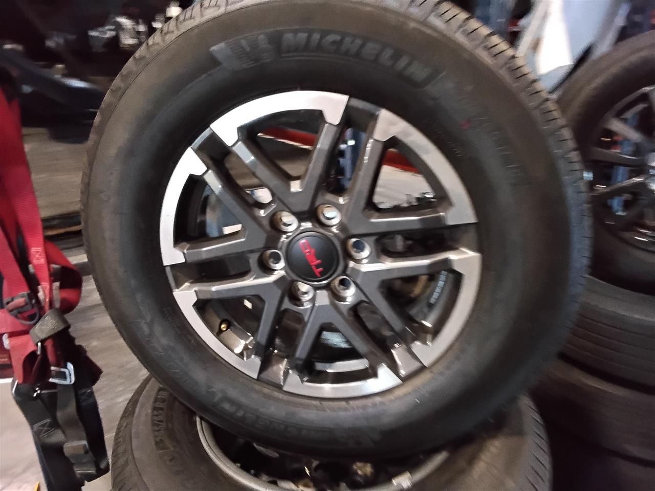 Part image 2