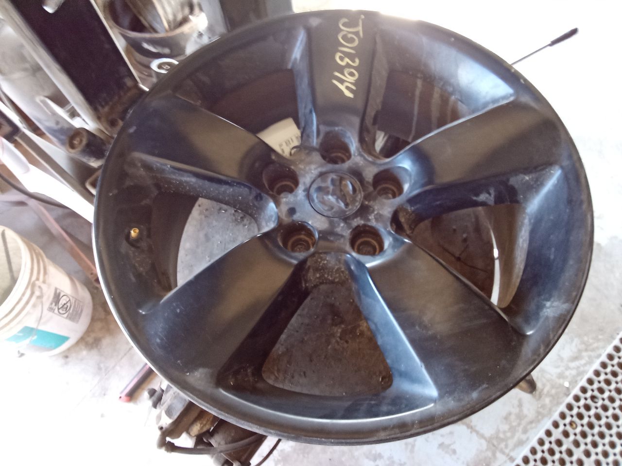 Part image 1