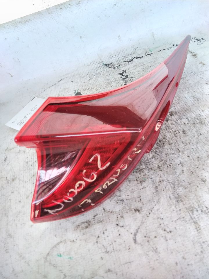 Part image 4