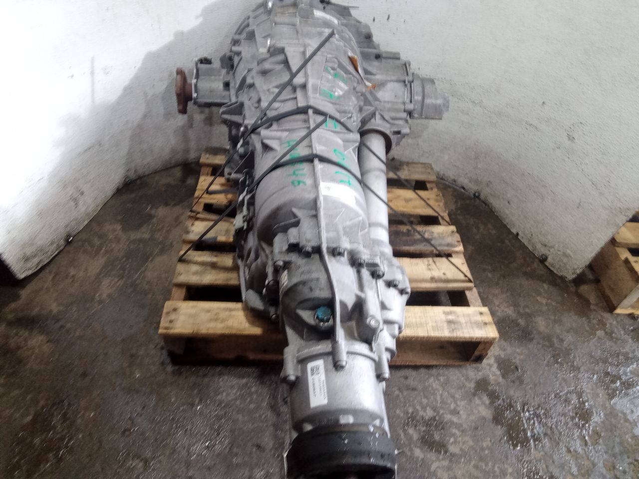 Part image 4