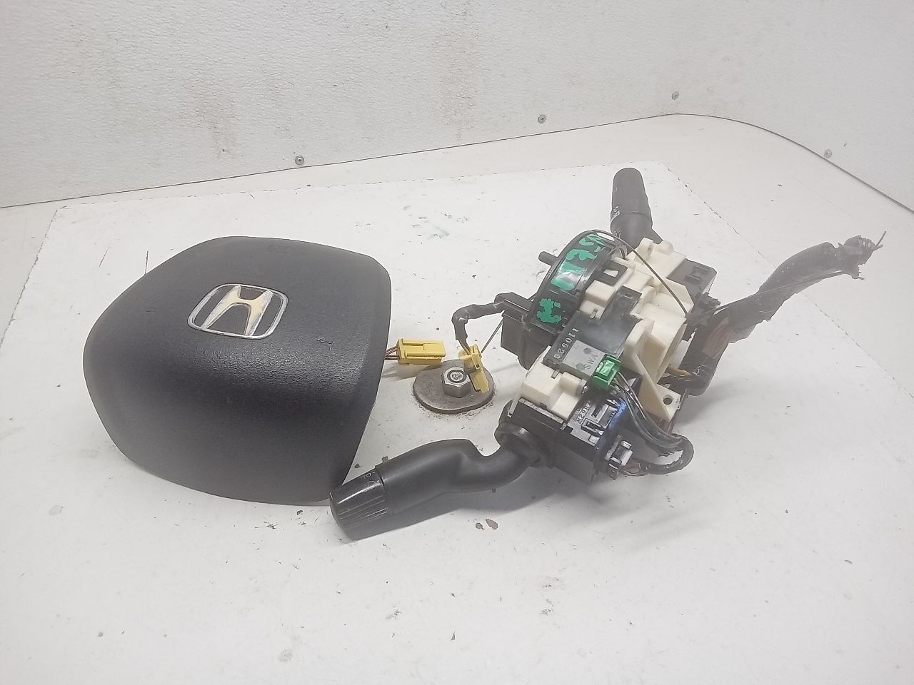 Part image 3