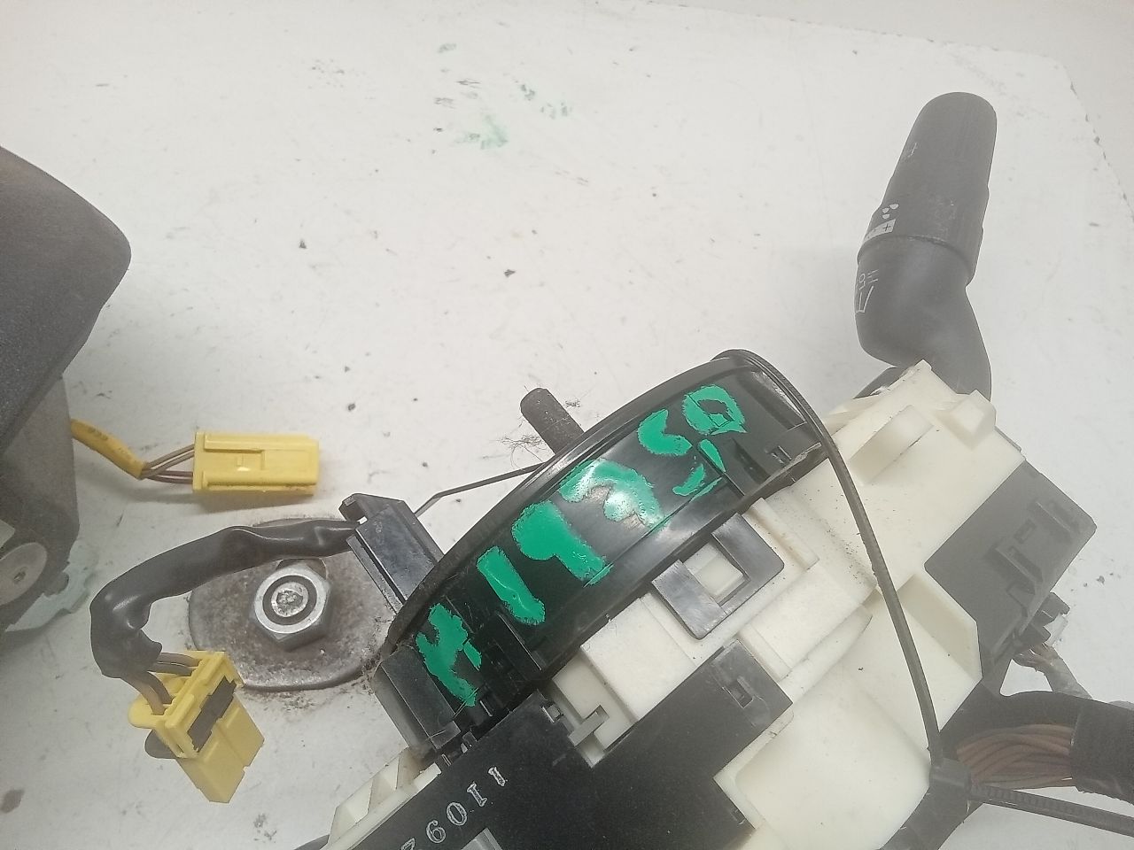 Part image 4