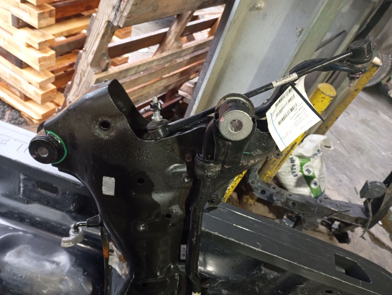 Part image 3