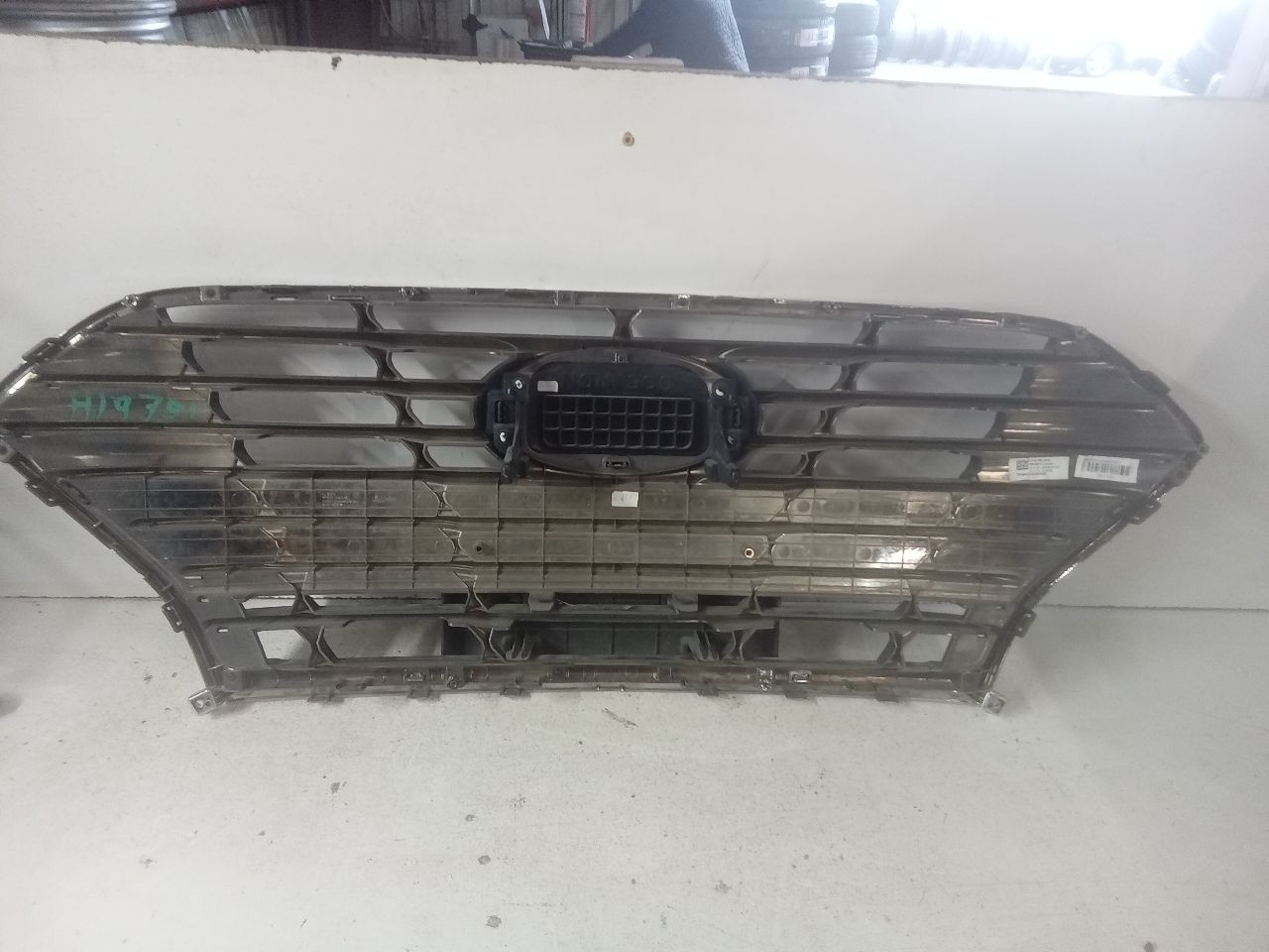 Part image 7