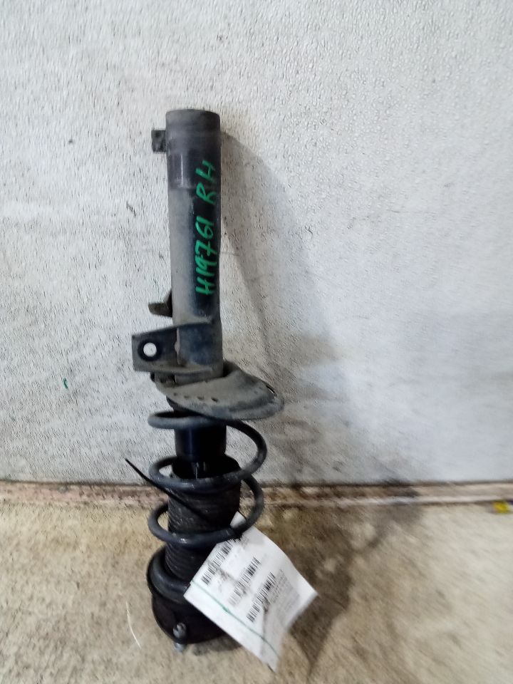 2016 Audi AUDI A3 Strut