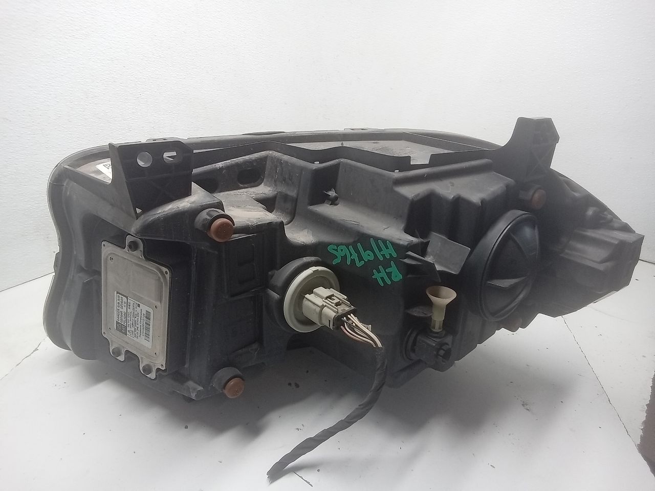 Part image 9