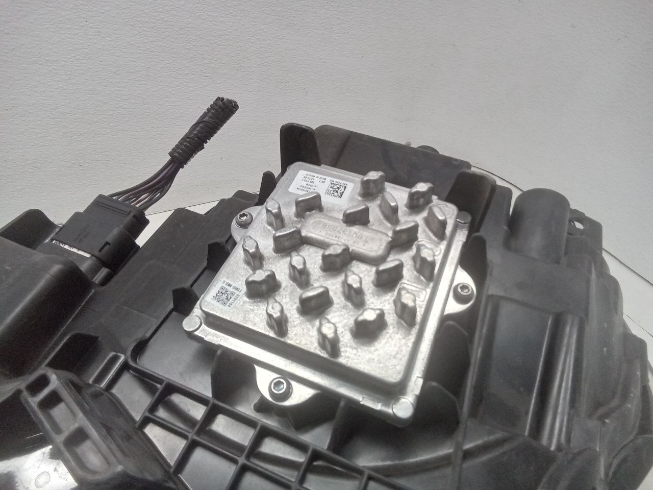 Part image 8