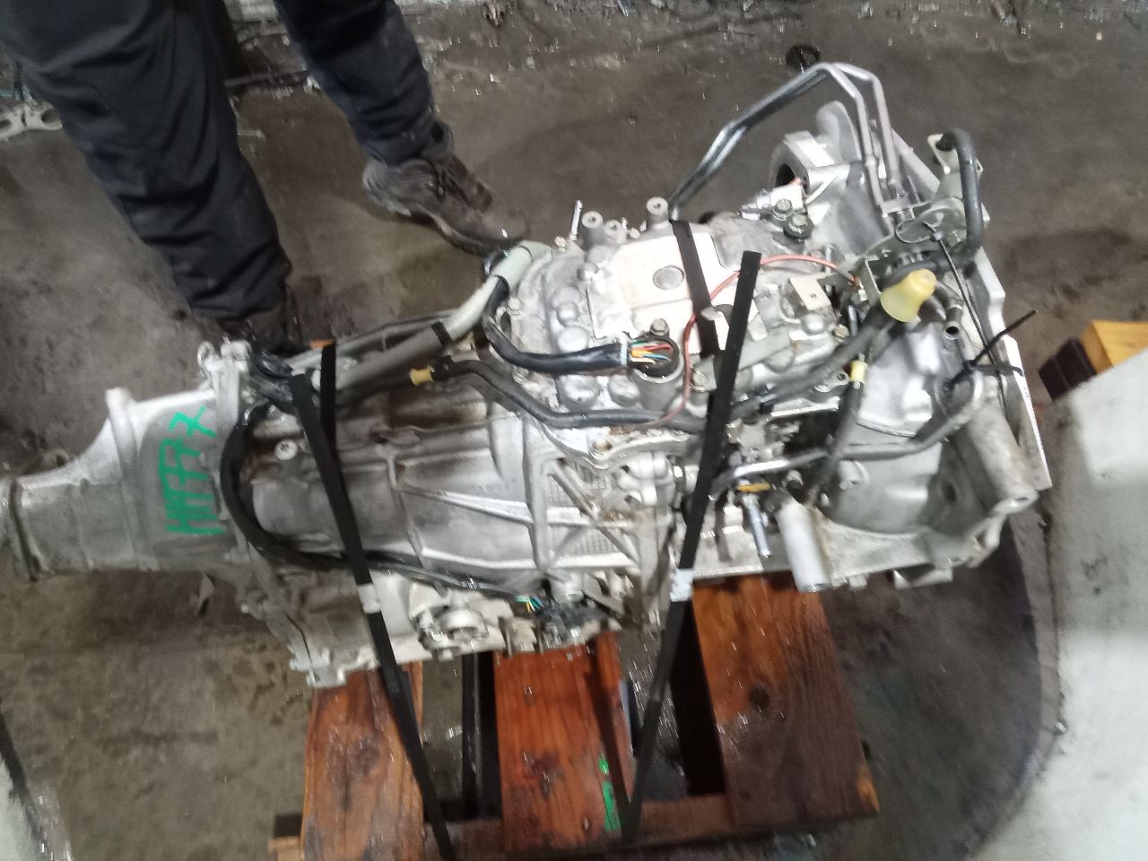 Part image 3