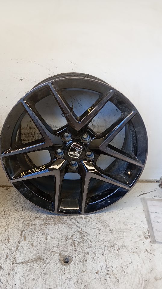 2024 Honda CIVIC Wheel