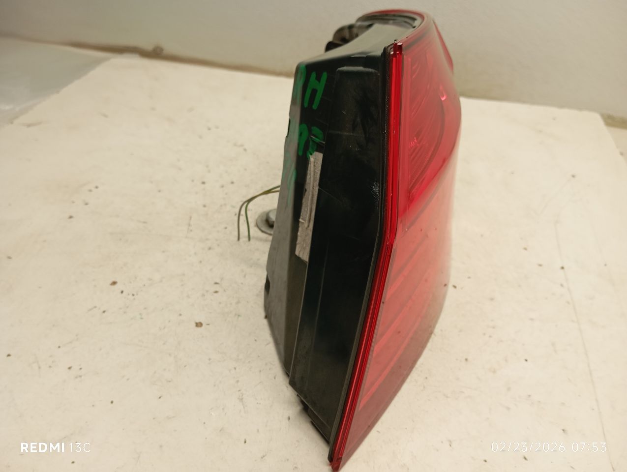 Part image 3