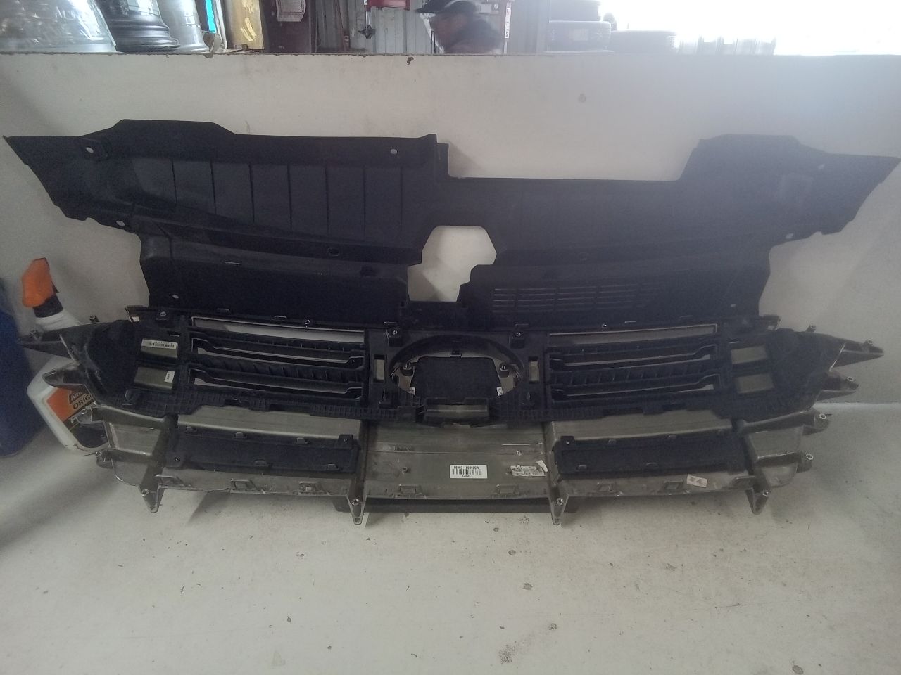 Part image 10