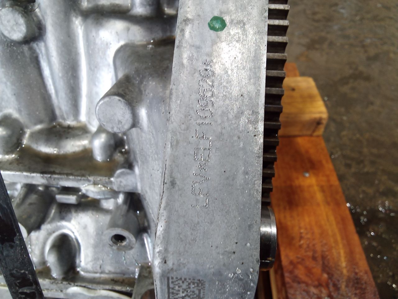 Part image 3