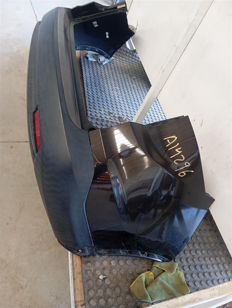 Part image 4