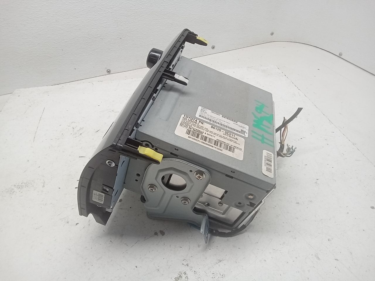 Part image 3