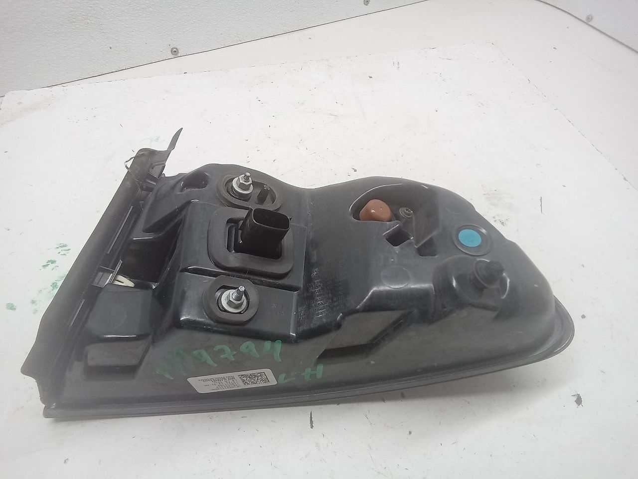 Part image 7