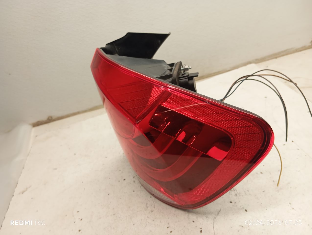 Part image 4