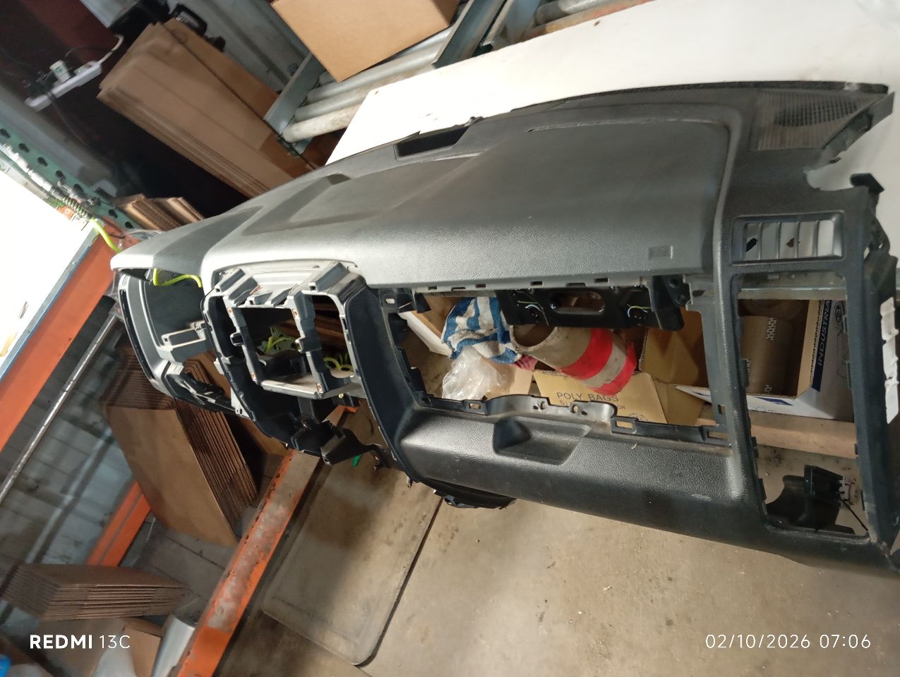 Part image 3