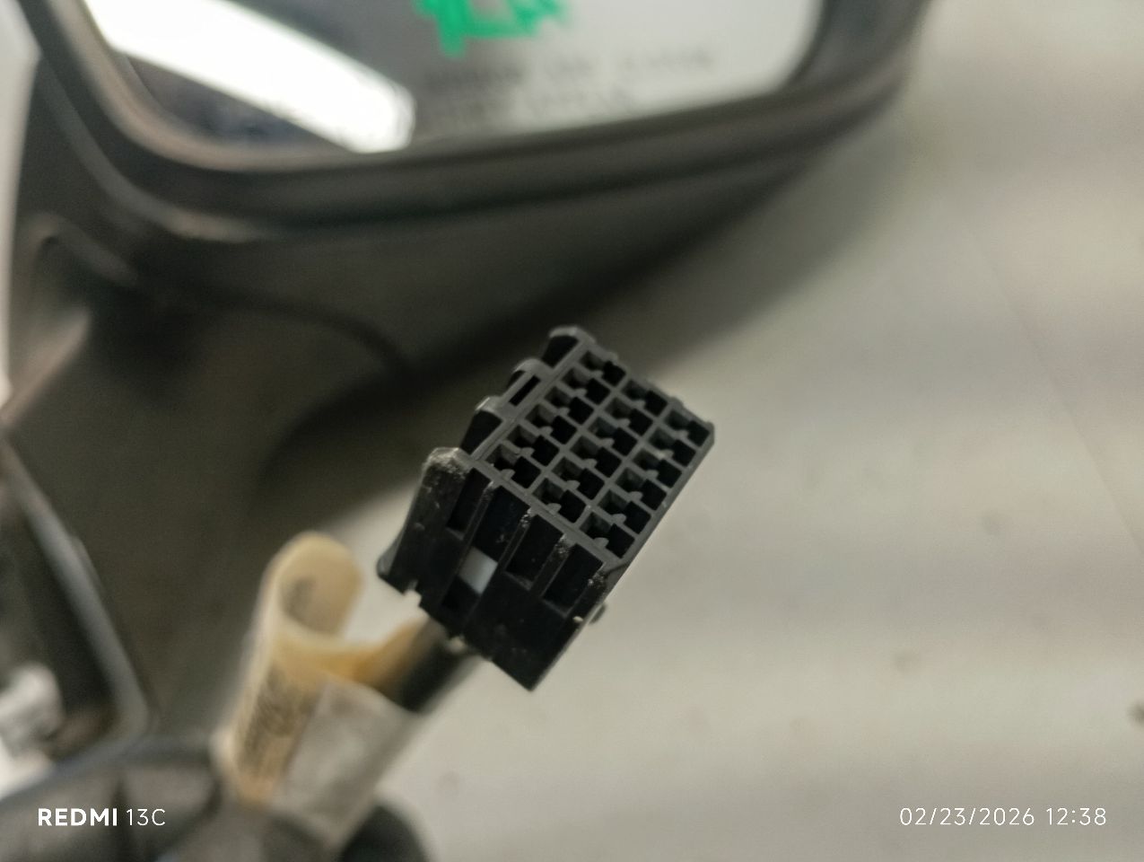 Part image 3