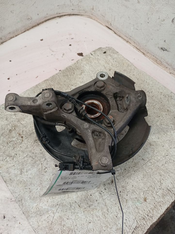 2018 General Motors CRUZE Spindle Knuckle, Fr