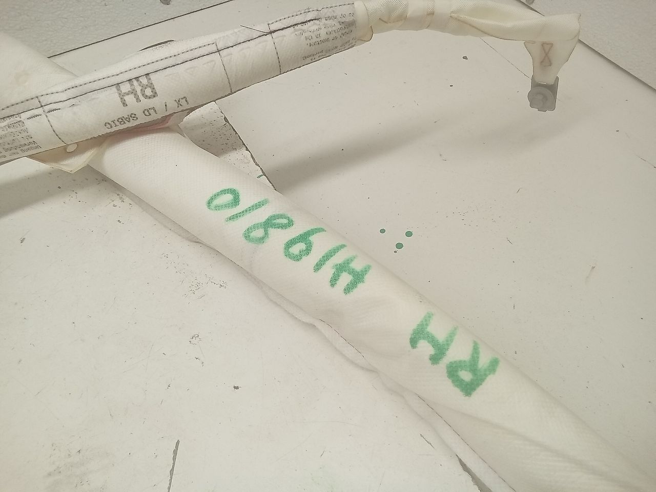 Part image 3