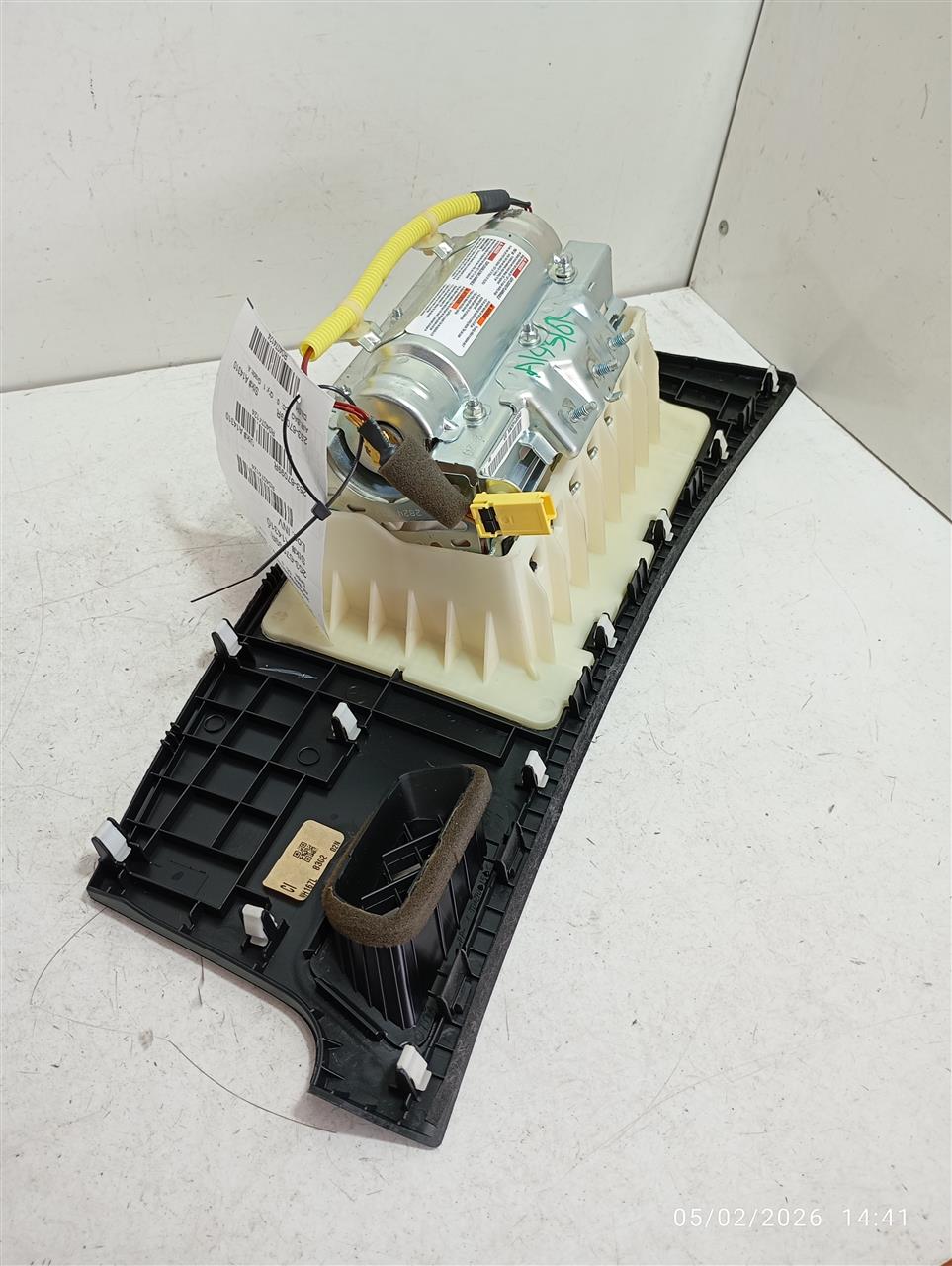 Part image 1