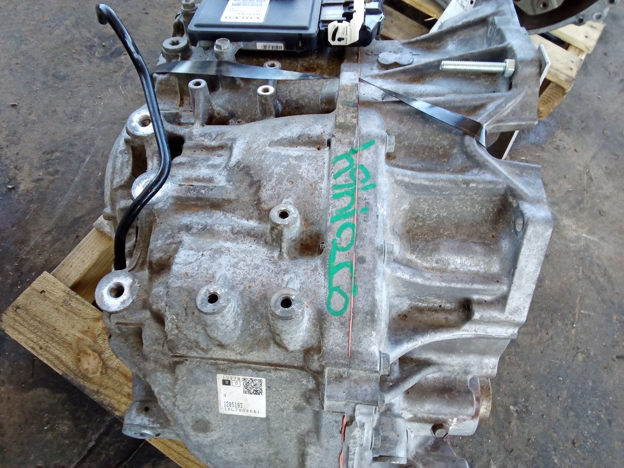 Part image 10