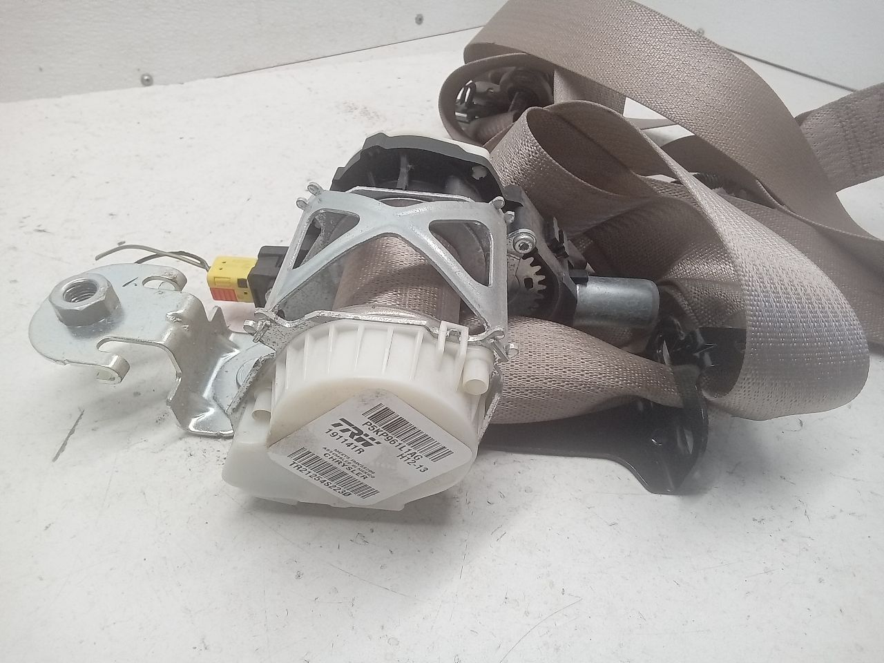Part image 3