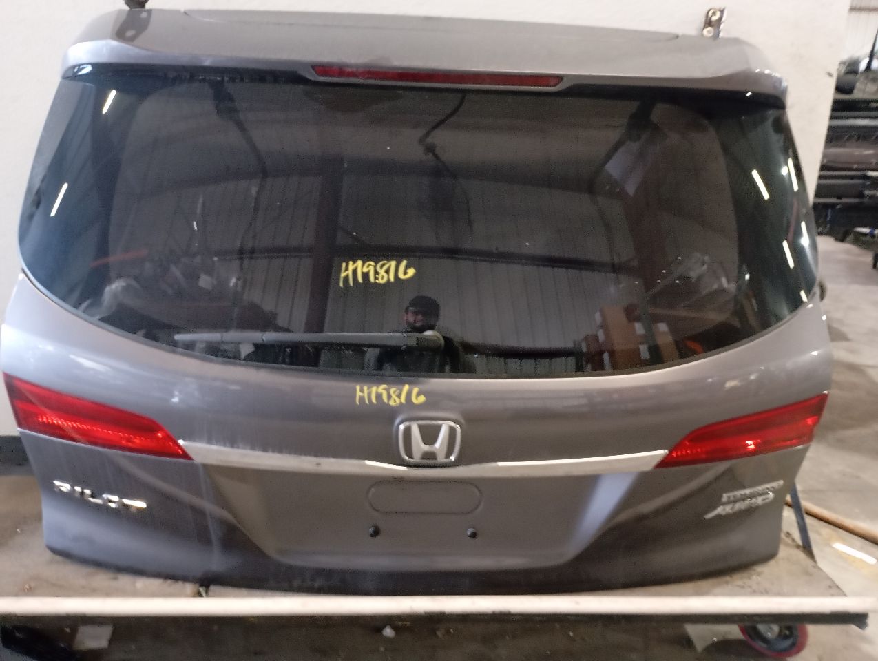Part image 2