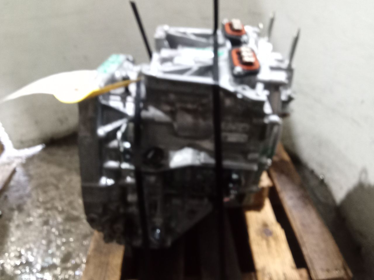 Part image 3