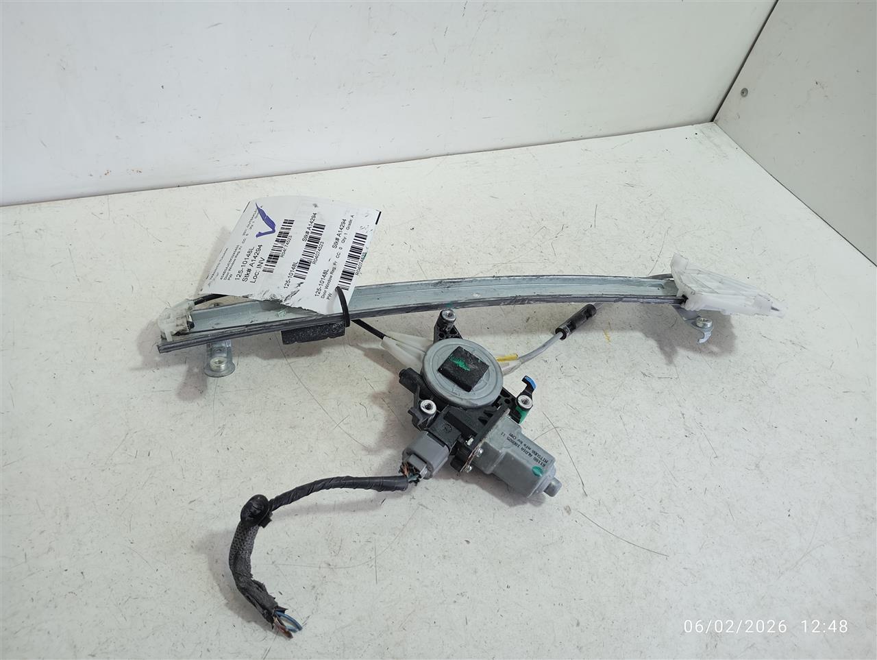 Part image 1