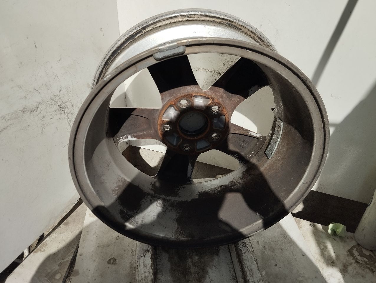 Part image 3