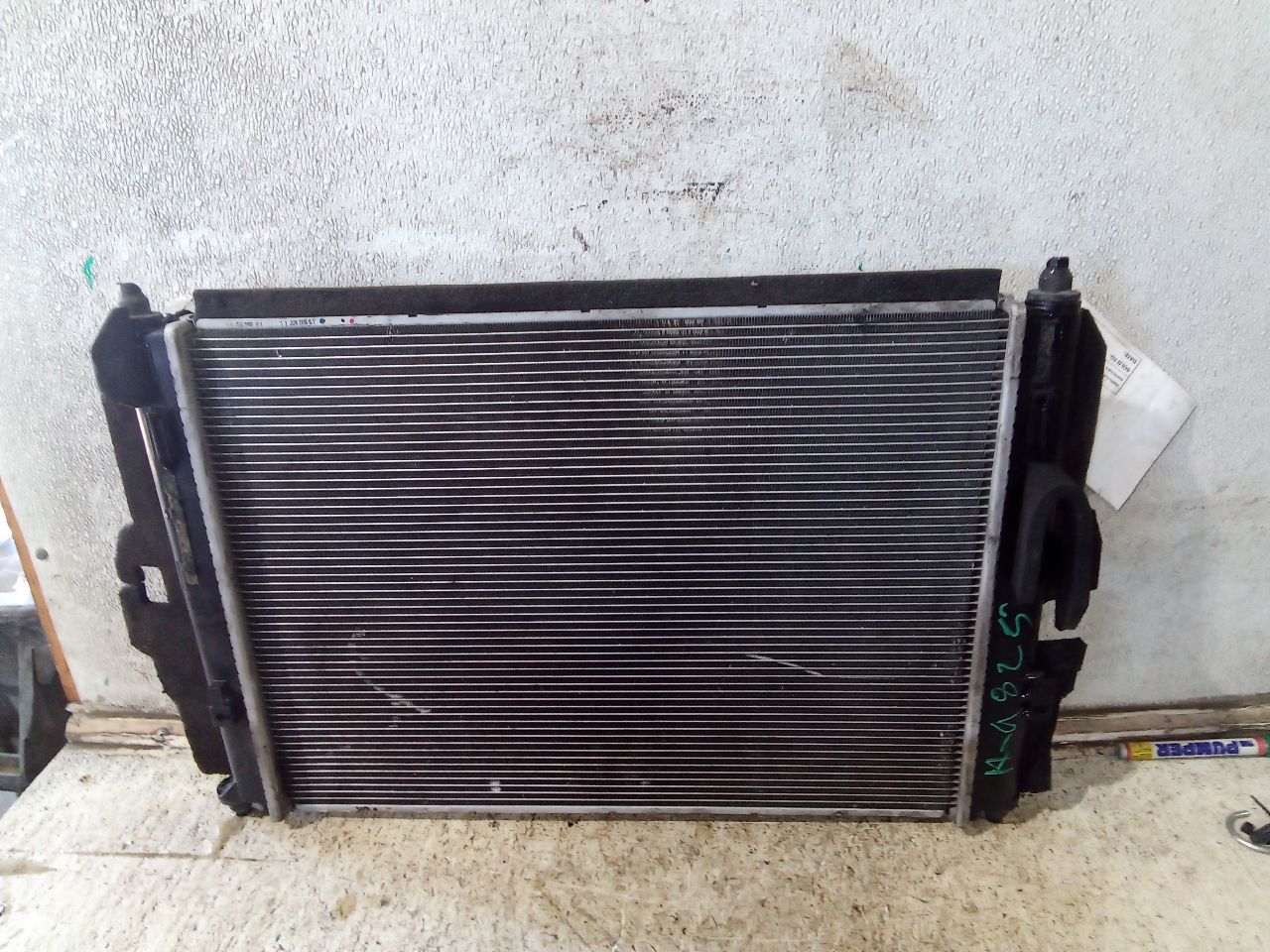 Part image 3